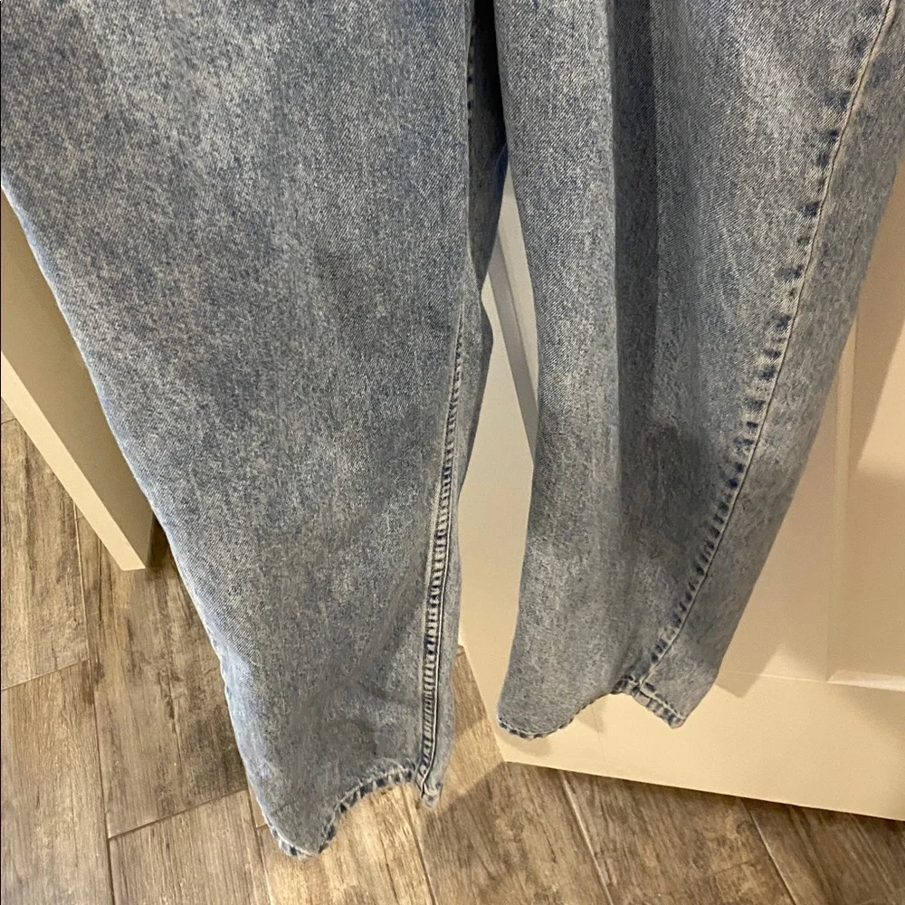 Free People Light Wash Denim Jumpsuit - Casual Women's One-Piece- XL - Picture 7 of 10